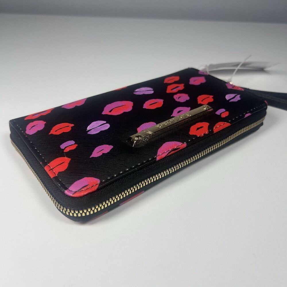 Betsy Johnson Wallet Clutch Purse Lips Saffiano Pink Red Black Zippered NEW NWT - Picture 4 of 11